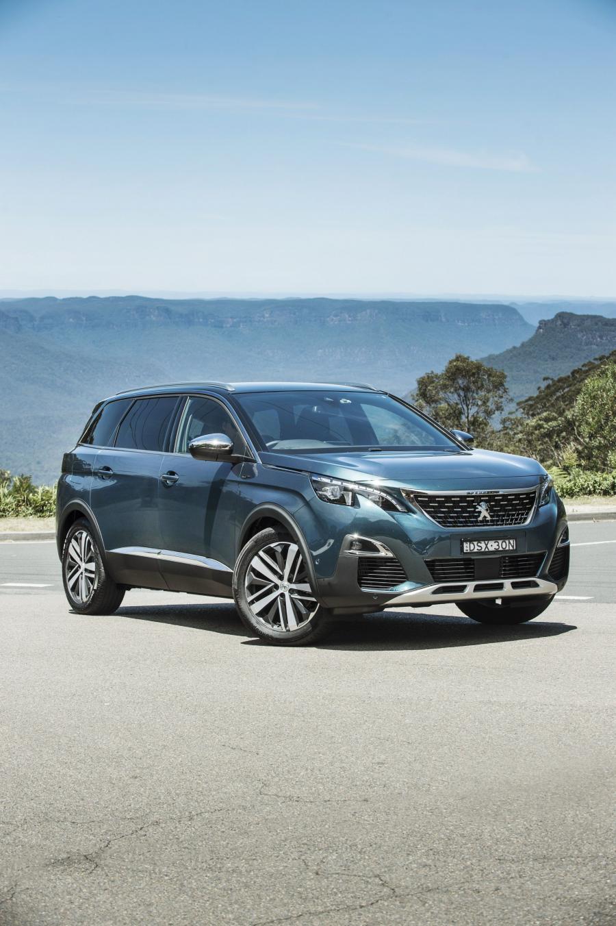  Peugeot 5008 GT 2018 года  (AU) (фото 3 из 29)